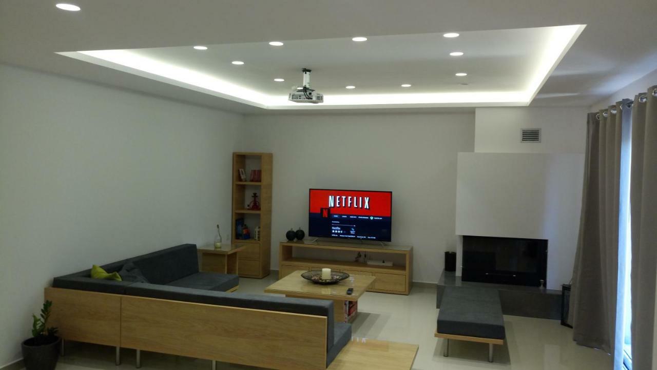 Heraklion Airport Family Lux Apartment Екстер'єр фото