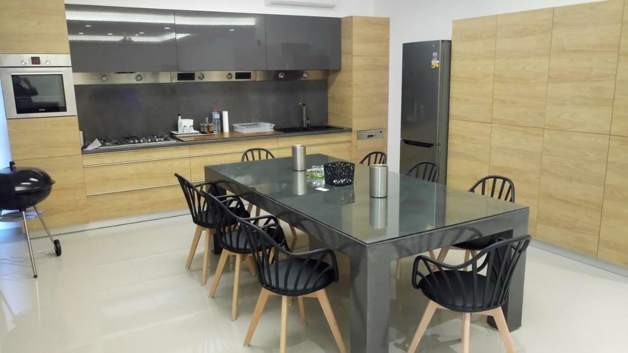 Heraklion Airport Family Lux Apartment Екстер'єр фото