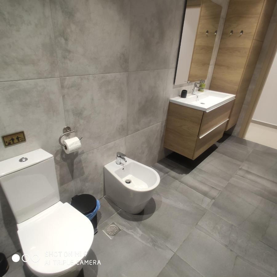 Heraklion Airport Family Lux Apartment Екстер'єр фото